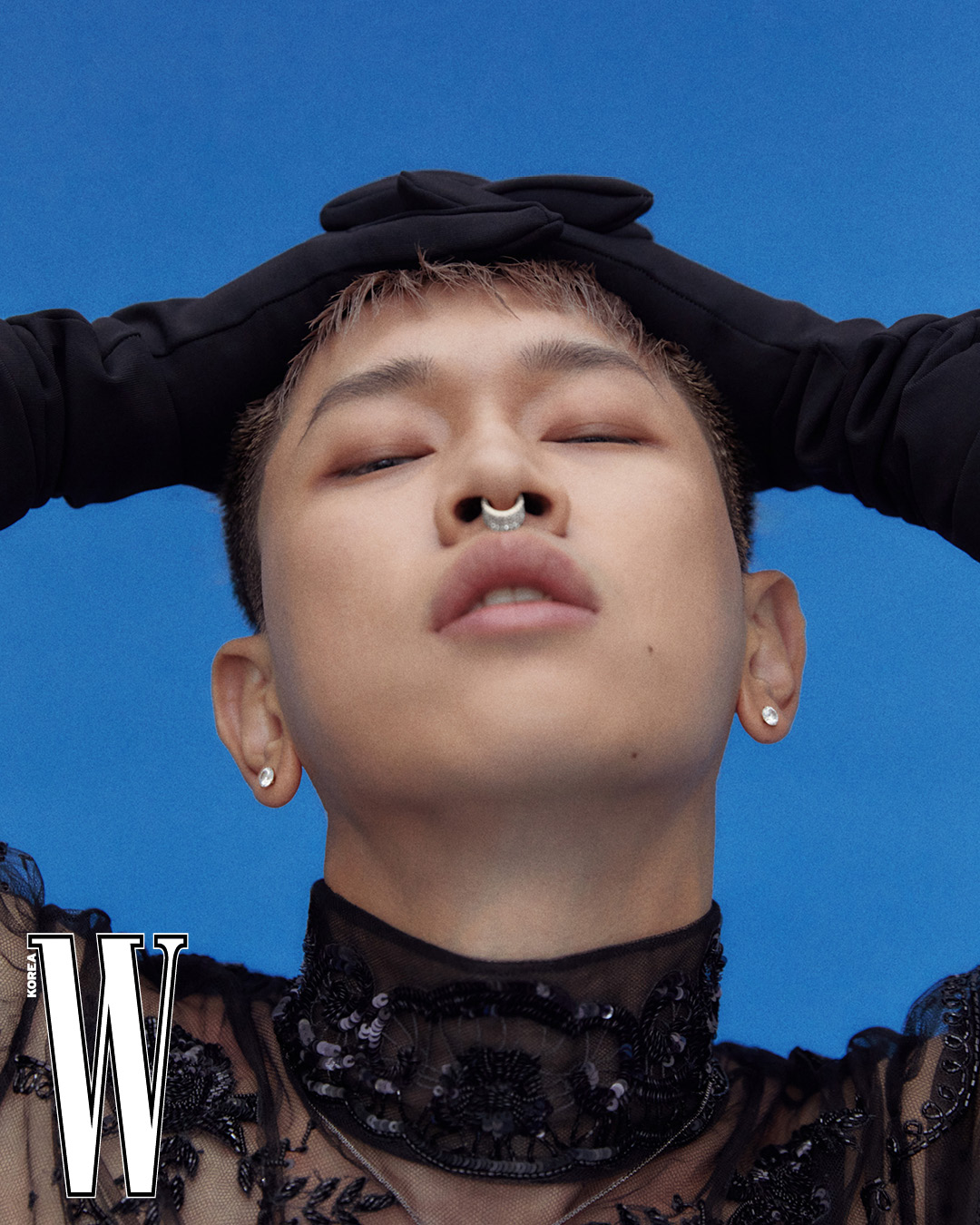 jp.ktown4u.com : [韓国雑誌] W KOREA 2022.11 A Type (Cover